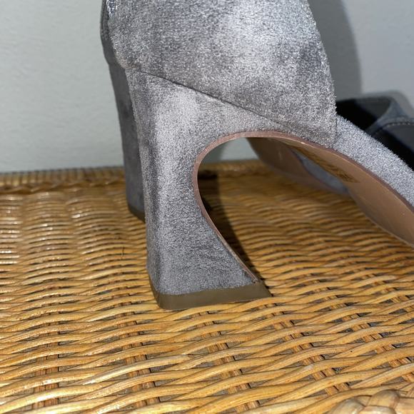 Maurice’s Tiffany Sculpted Faux Suede Heeled Sandals Back Zip Ankle Strap Sz 9 - Picture 5 of 9